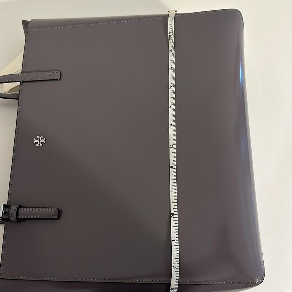 Tory Burch Emerson Patent Tote - Picture 10 of 13